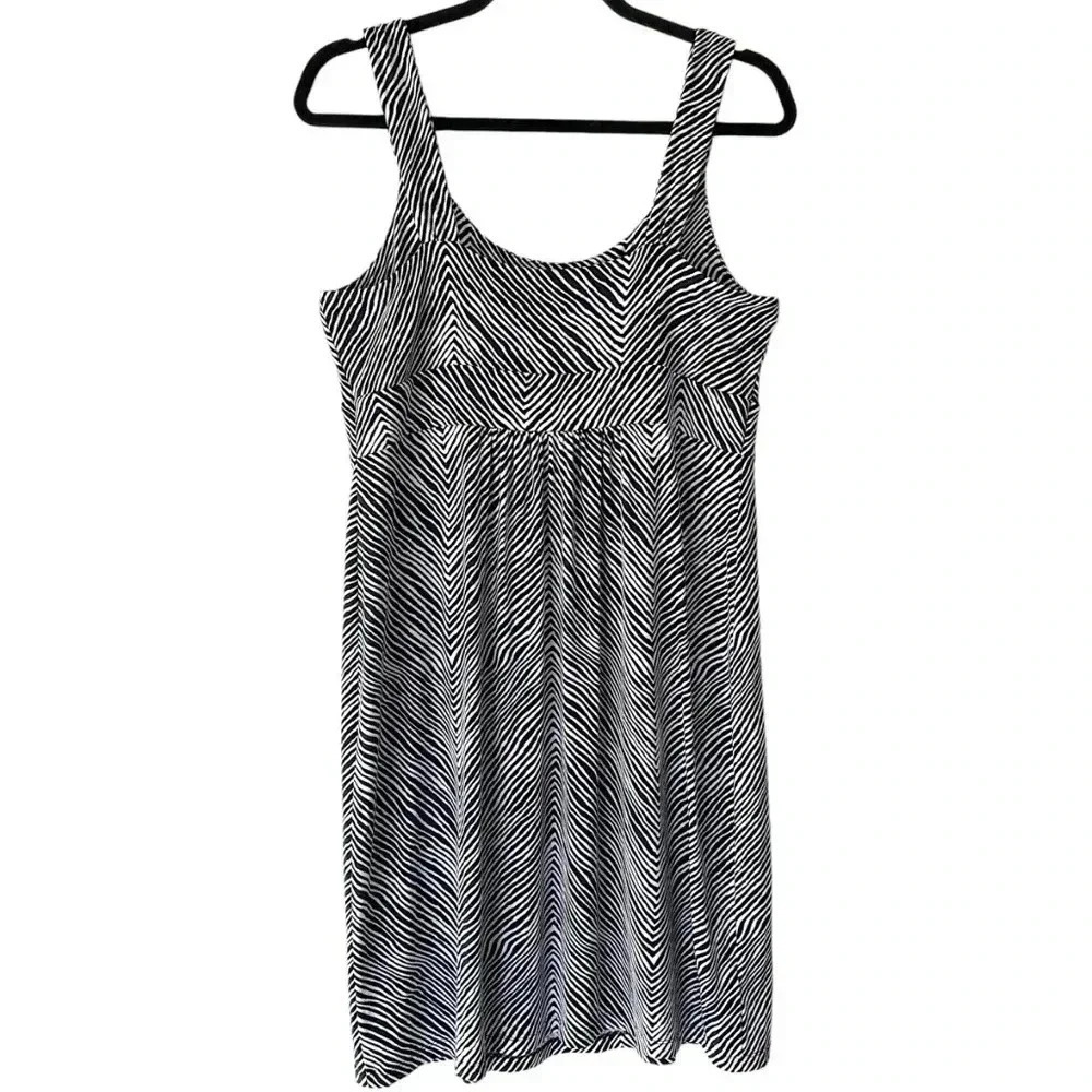 ANN TAYLOR NWOT SLEEVELESS ZEBRA PRINT DRESS | SIZE: LARGE - Picture 5 of 9